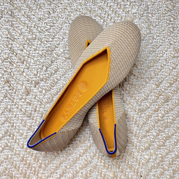Rothys Rounded Toe Mesh knit Flats, Dandelion Triple Stitch. Size 8 Women Shoes - Picture 2 of 10